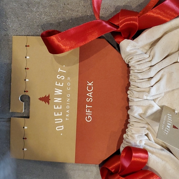 CHRISTMAS GIFT SACK by Queenwest Trading Company - Picture 3 of 4